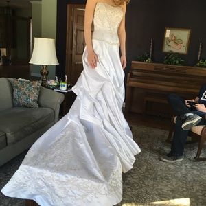 Size 4, Casablanca wedding dress!!  (42303)